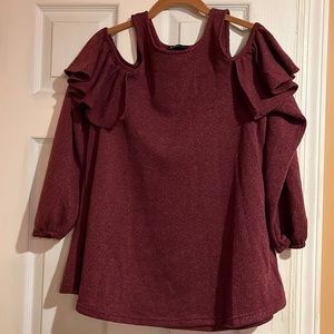 V ery J cold shoulder sweater